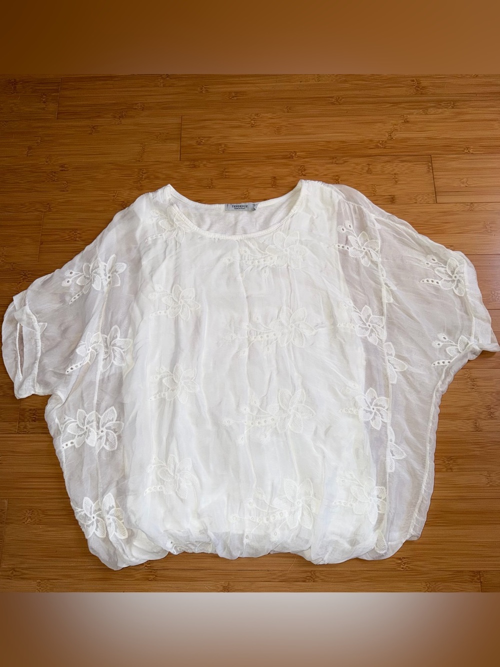 Tendenze Italy White Floral Eyelet Embroidered Bubble Hem Womens Blouse M